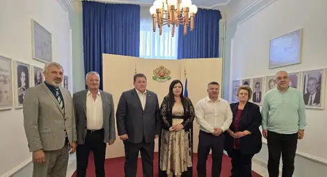 Близо 1000 апостила са издадени от Областната администрация в Русе  от началото на годината