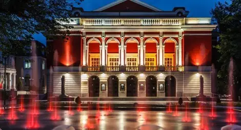 Музикално лято сред скалите: Русенската опера отново омагьосва Белоградчик Музикално лято сред скалите: Русенската опера отново омагьосва Белоградчик