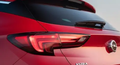 Новата Astra на Opel става хибрид