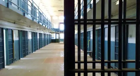 Бизнесмен влиза в затвора за укрити 421 000 лева данъци