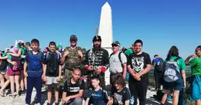 Бъдещи капитани от Корабната гимназия отсрамиха цяла Североизточна България на славния Ботев път до Околчица