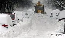 Десетки населени места в Румъния без ток, влаковете спряха