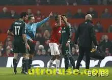 УЕФА защити решението на Джунейт Чакър