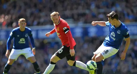 Евертън се разправи с плачевния Манчестър Юнайтед