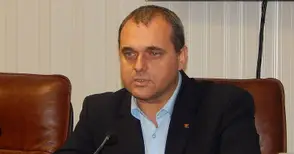 Искрен Веселинов: Надявам се до месец проектът за магистралата Русе - Търново да се размрази