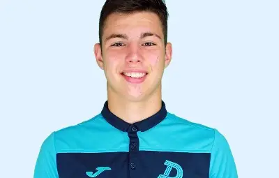 16-годишният вратар Дани Николов подписа договор с &bdquo;Дунав&ldquo;