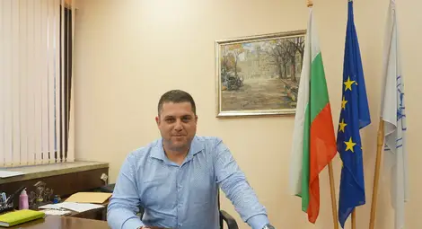 Иво Пазарджиев: Най-големият бич на нашето време са липсата на доверие в институциите и фалшивите новини