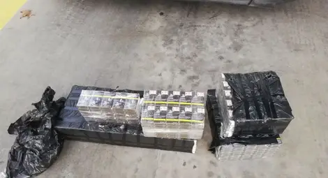 Задържаха 12 800 къса цигари на ферибота в Оряхово и на Дунав мост