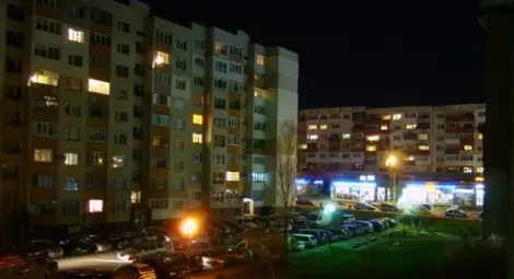 Лигави софиянчета ядоха здрав бой, след като въртяха гуми и помляха коли