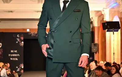 Блясък и изящество на втората вечер от дефилетата на Ruse Fashion Week 2025 Блясък и изящество на втората вечер от дефилетата на Ruse Fashion Week 2025