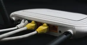 Подлъгват клиенти на „Нетуоркс“ да подписват  с „Виваком“