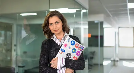 Елена МАРИНОВА