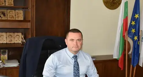 Повдигнатата от Пенчо Милков тема за класирането по процедурата за саниране ще бъде разгледана утре в Народното събрание Повдигнатата от Пенчо Милков тема за класирането по процедурата за саниране ще бъде разгледана утре в Народното събрание