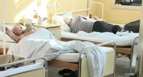 Отделенията в Белодробната болница са пълни с болни, които се лекуват от Ковид-19.