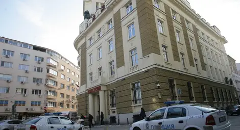 Прокуратурата започна разследване срещу квесторите в КТБ