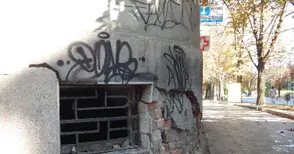 Избягал след удар на централния площад иска да му върнат книжката без изпит