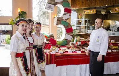 Руският патриарх Кирил се довери на български шеф готвач