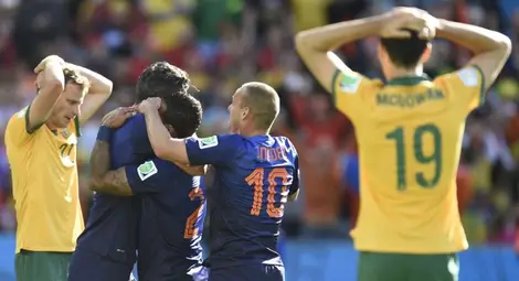 Холандия обърна Австралия в зрелищен мач Холандия обърна Австралия в зрелищен мач