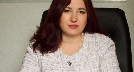 Шефка на държавна комисия наследи имоти за милиони