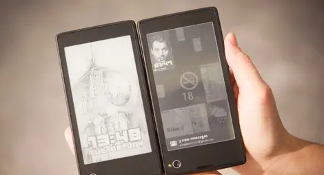 Русия представя смартфон с четец за електронни книги