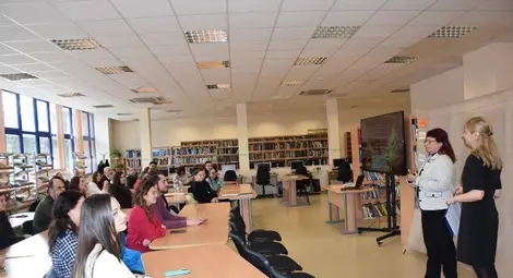 В Русенския университет наградиха победителите в конкурса за поезия и проза  &bdquo;Обшито с любов: Пламъкът на живота и дързостта&ldquo;