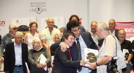 Вальо Йорданов пристигна от САЩ  за среща с олимпийските герои