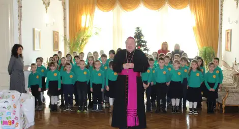 Епископът на Никополската епархия Страхил Каваленов даде тържествен прием за празниците Епископът на Никополската епархия Страхил Каваленов даде тържествен прием за празниците