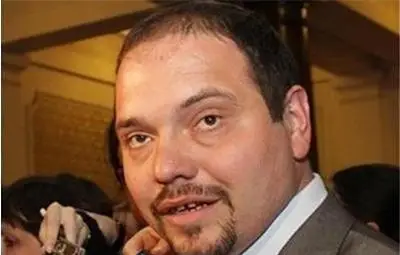 Филип Златанов с тефтерчето поиска да бъде оправдан