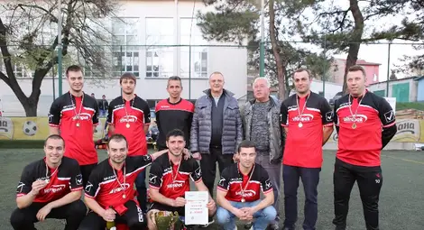 Шампионите по футзал получиха титлата си