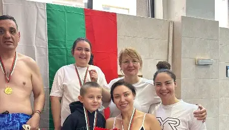 Теодор Цветков взе участие в благотворителен турнир по плуване за деца с физически и интелектуални увреждания