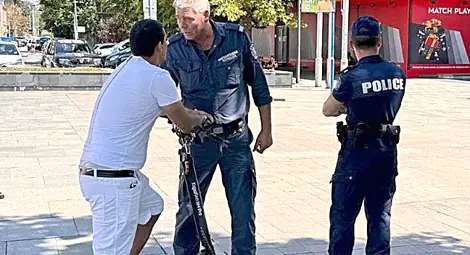 Никой не бърза да регистрира тротинетка в Русе, наредбите отново се променят