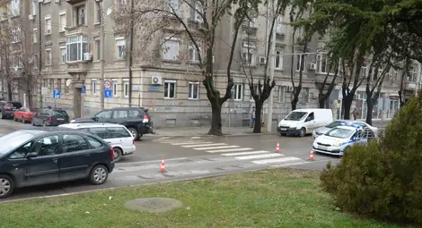 Шофьор и пешеходец влязоха в болница след инцидент на зебра