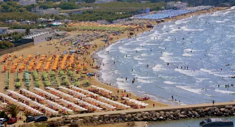 Лято 2021: Получаваме безплатна нощувка на морето