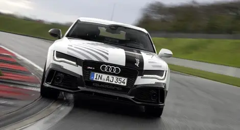 Audi направи най-бързата безпилотна кола