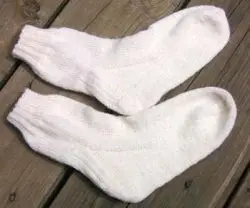 Японци създадоха чорапи, които предпазват от падане Японци създадоха чорапи, които предпазват от падане