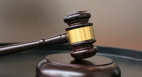 Осъдиха условно родителите на издъхнало от недохранване момиченце