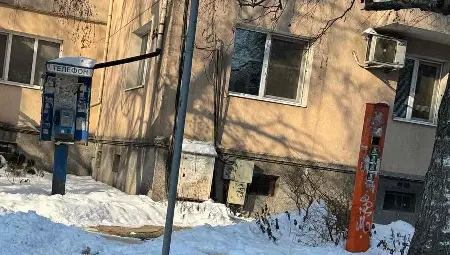 Съветникът Иво Пазарджиев с питане към кмета Пенчо Милков за уличните телефони в Русе