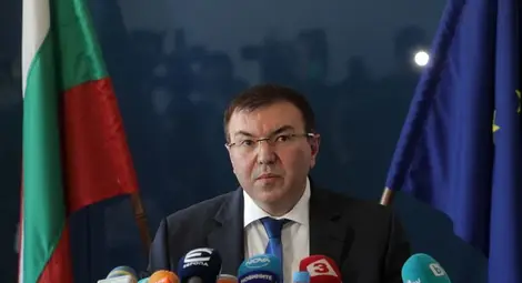 Министър Ангелов: Тръгвам по болниците, отказващи да разкрият легла