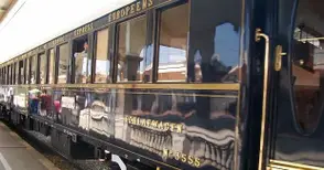 Заможни романтици от цял свят спират с „Ориент Експрес“ в Русе