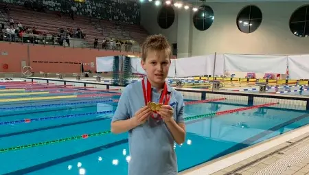 Дарен Кирилов с три титли в италиански сини коридори Дарен Кирилов с три титли в италиански сини коридори