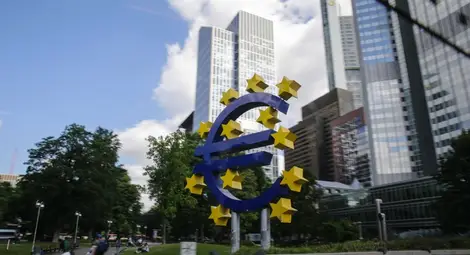 ЕЦБ: Следваща криза може да застраши еврозоната ЕЦБ: Следваща криза може да застраши еврозоната