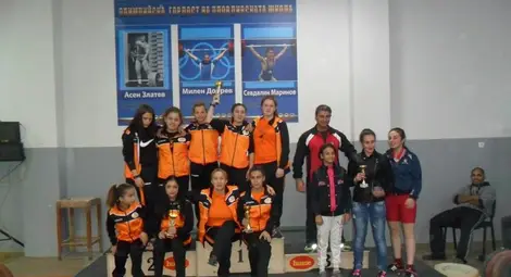 Щангистите на „Русе“ с няколко купи от държавното Щангистите на „Русе“ с няколко купи от държавното