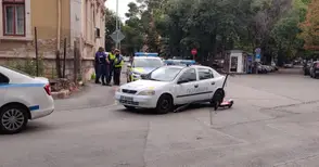 След катастрофа с полицейска кола: Първа глоба по новия закон за майка на дете с тротинетка, наказан е и шофьорът на патрулката