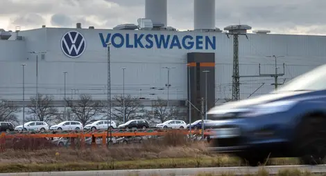 Нагла кражба: перничанин открадна три Голфа от завода на VW Нагла кражба: перничанин открадна три Голфа от завода на VW