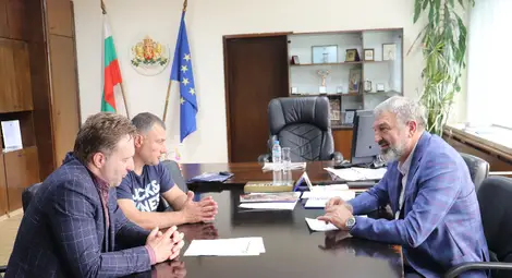 Областният управител на Русе Драгомир Драганов поиска възстановяване на &bdquo;Синият Дунав&ldquo;