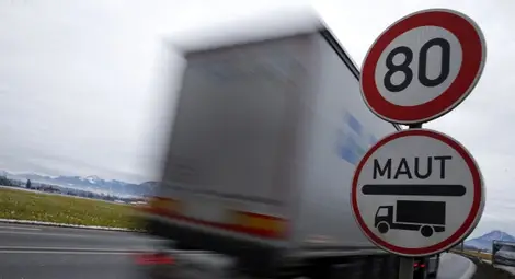 Брюксел маха винетките в ЕС, пуска данък "задръстване"