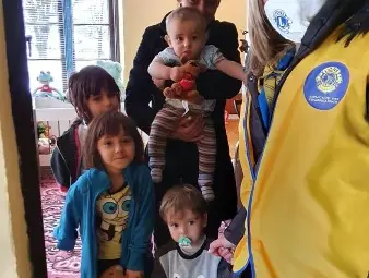 Лайнс клуб Русе Сексагинта Приста зарадва нуждаещи се с поредната си благотворителна кампания &bdquo;КУПИ И ДАРИ&ldquo;