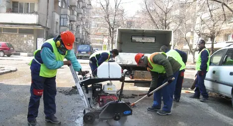 Затягат контрола при разкопаването и възстановяването на улици и тротоари