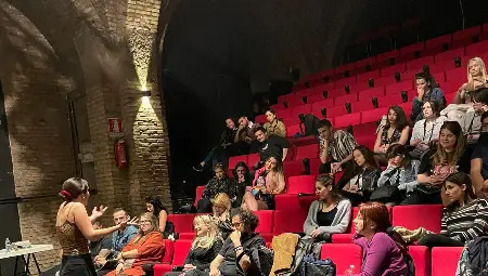 Младежки транснационален хъб за творци и иноватори тества творчески продукти в артистичните пространства на Рим /галерия/