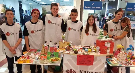 Два базара на Каритас помагат на деца с проблеми Два базара на Каритас помагат на деца с проблеми